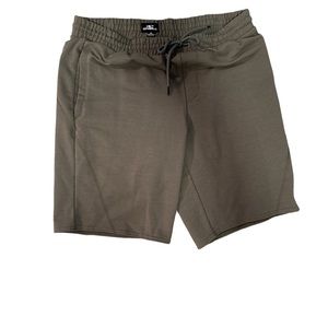 Men’s O’Neill Army Green Sweat shorts size medium surf breathable logo shorts